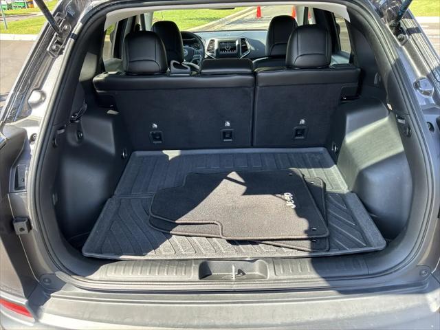 2019 Jeep Cherokee Latitude Plus FWD
