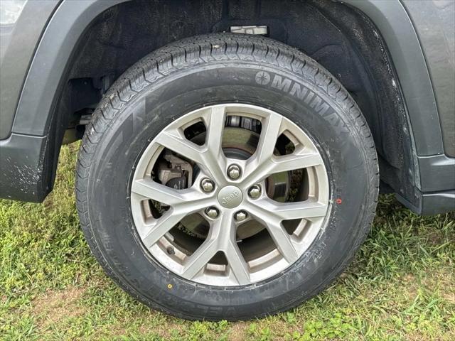 2022 Jeep Grand Cherokee Limited 4x2