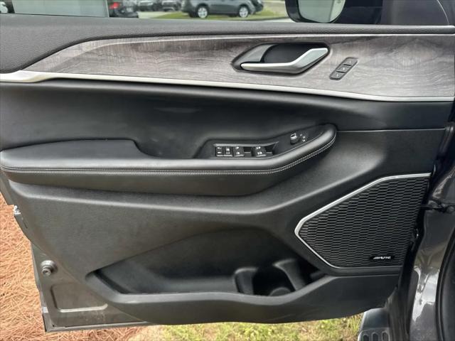 2022 Jeep Grand Cherokee Limited 4x2