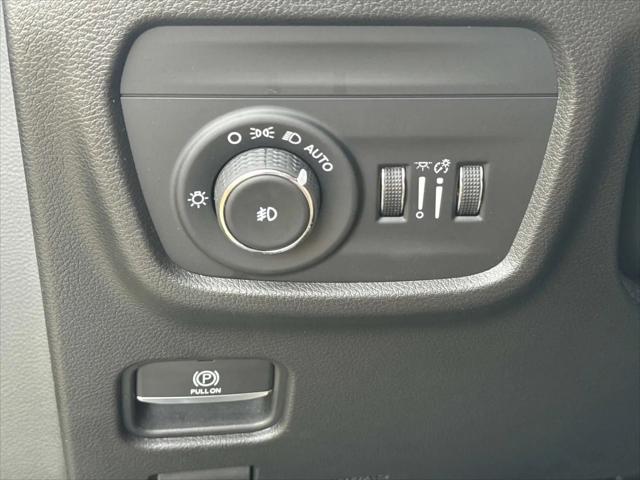2022 Jeep Grand Cherokee Limited 4x2