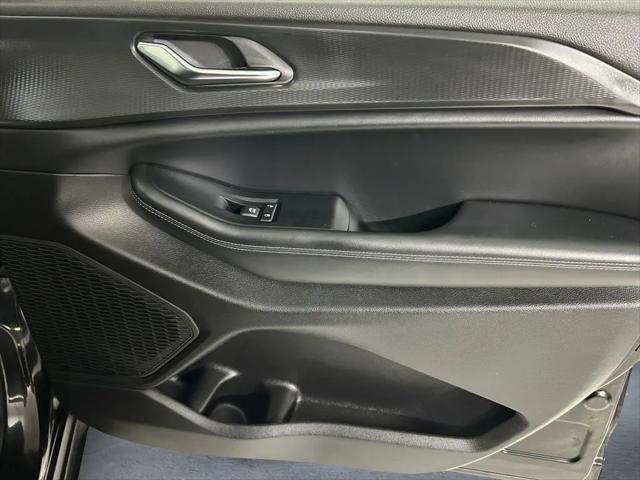 2024 Jeep Grand Cherokee L Altitude 4x4