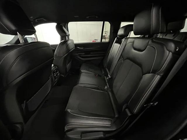 2024 Jeep Grand Cherokee L Altitude 4x4