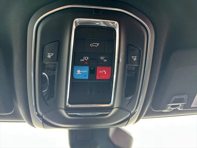 2024 Jeep Grand Cherokee L Altitude 4x4