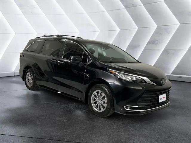 2022 Toyota Sienna XLE for sale in Las Cruces, NM