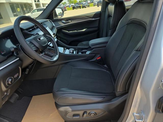 2026 Jeep Grand Cherokee L Altitude 4x4