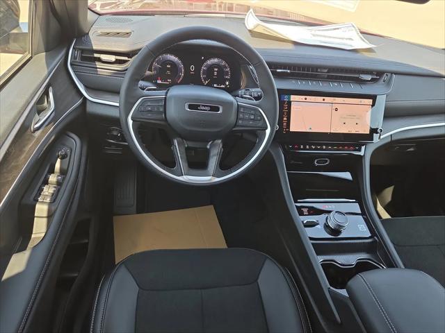 2026 Jeep Grand Cherokee L Altitude 4x4