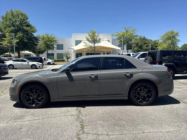2019 Chrysler 300 Touring