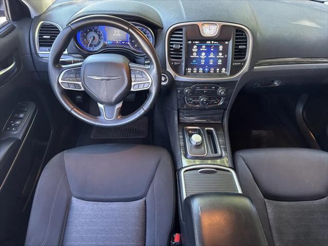 2019 Chrysler 300 Touring