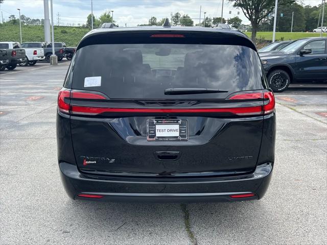 2027 Chrysler Pacifica Limited