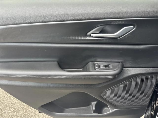 2026 Jeep Grand Cherokee L Altitude 4x2