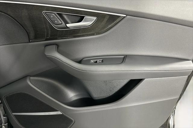 2026 Audi Q8 Premium Plus 55 TFSI quattro Tiptronic