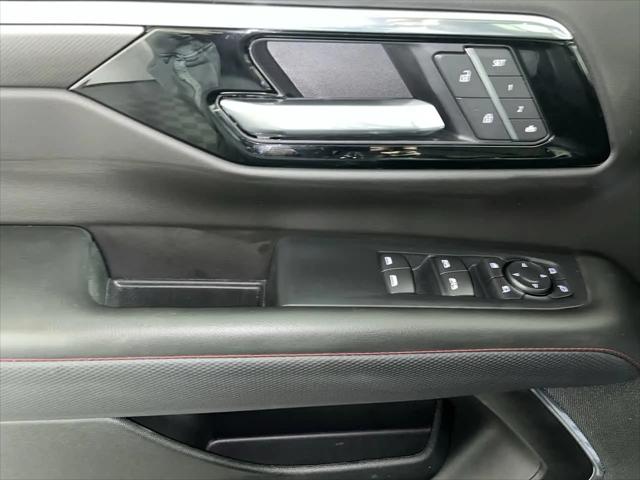 2026 Chevrolet Suburban RST, 4WD