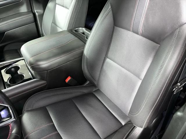2026 Chevrolet Suburban RST, 4WD