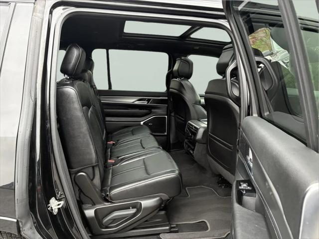 2024 Jeep Wagoneer Series II Carbide