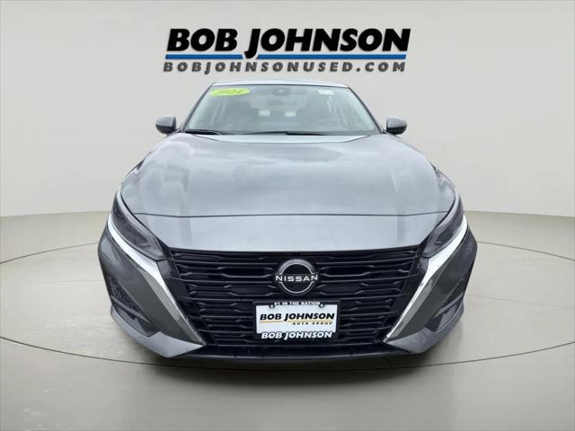 2024 Nissan Altima Platinum