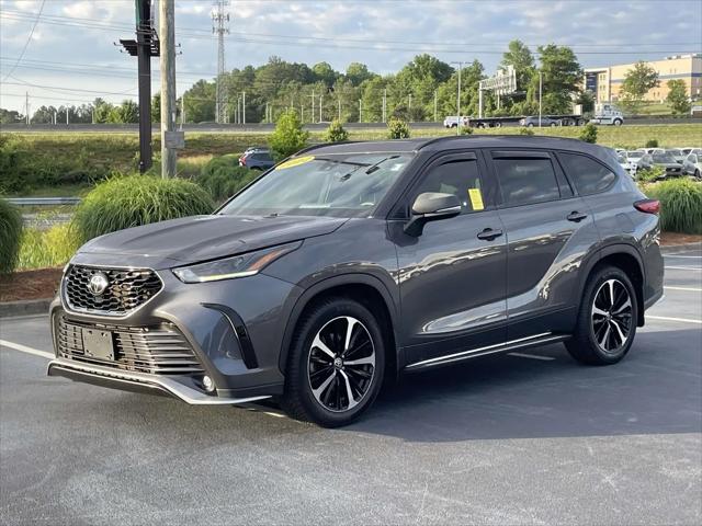 2022 Toyota Highlander XSE