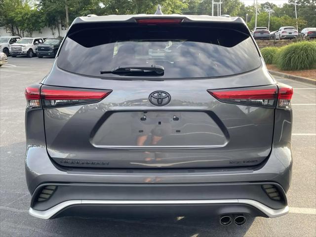 2022 Toyota Highlander XSE