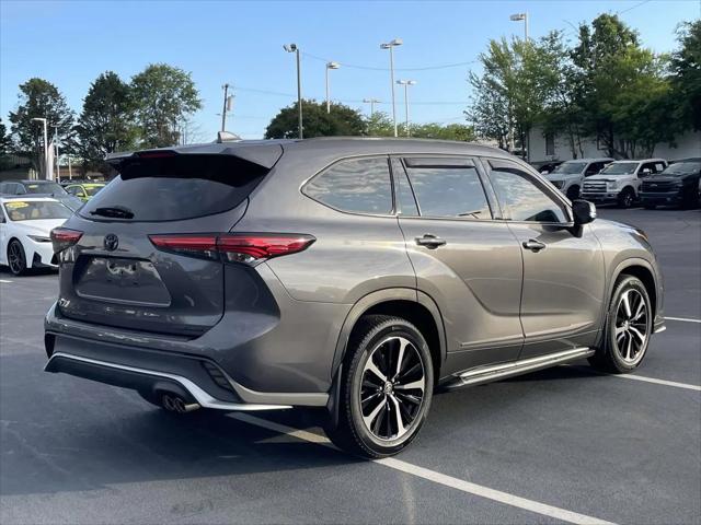 2022 Toyota Highlander XSE