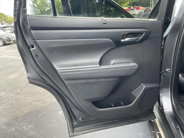 2022 Toyota Highlander XSE