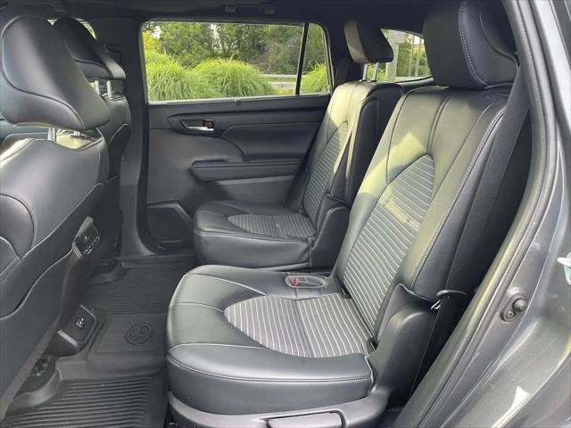 2022 Toyota Highlander XSE