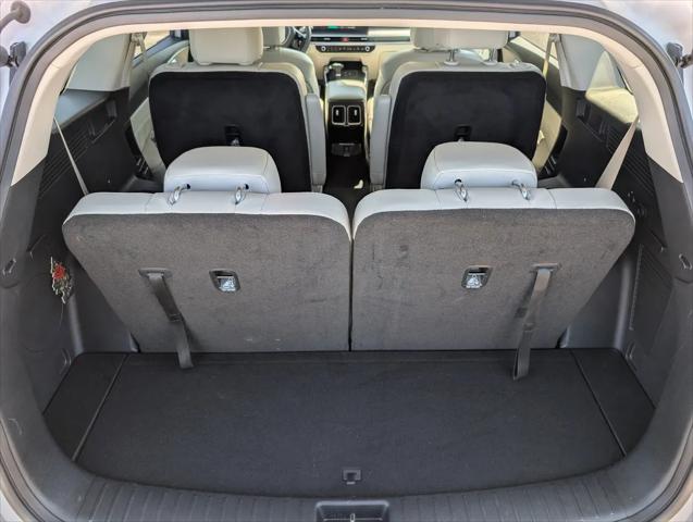 2025 Kia Sorento SX