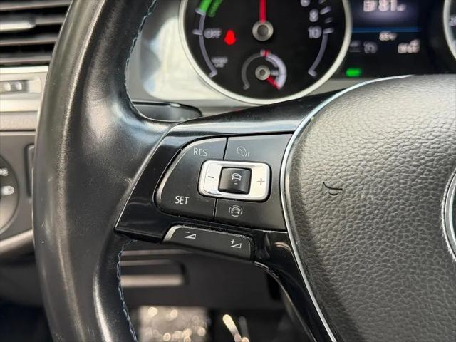 2019 Volkswagen e-Golf SE