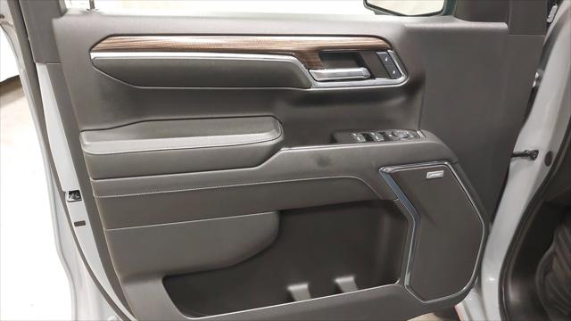 2024 Chevrolet Silverado 1500 4WD Crew Cab Short Bed RST