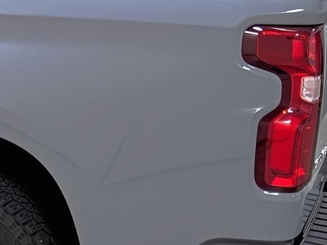 2024 Chevrolet Silverado 1500 4WD Crew Cab Short Bed RST