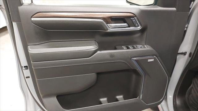 2024 Chevrolet Silverado 1500 4WD Crew Cab Short Bed RST