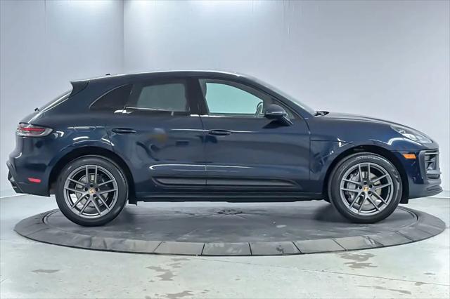 2022 Porsche Macan Macan