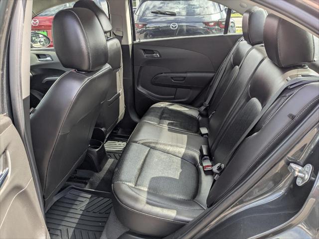 2020 Chevrolet Sonic FWD Sedan Premier