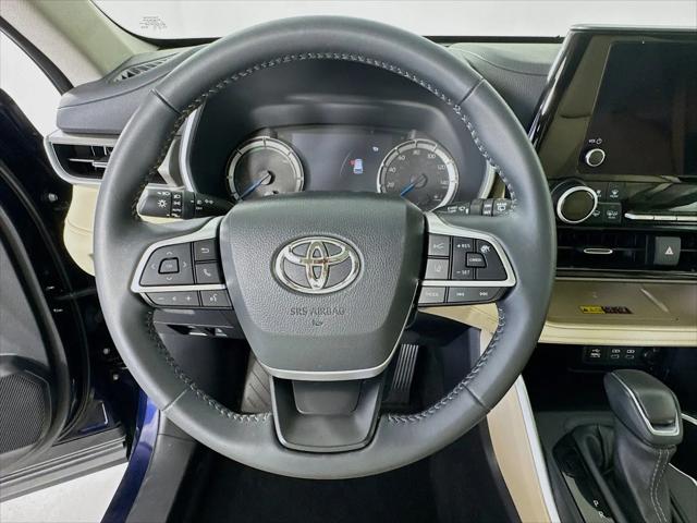 2025 Toyota Highlander Hybrid XLE
