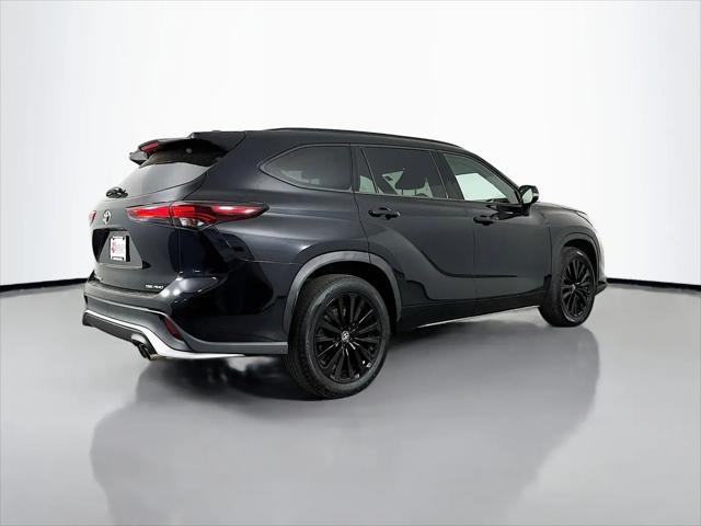 2025 Toyota Highlander XSE