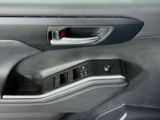 2025 Toyota Highlander XSE