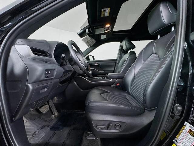 2025 Toyota Highlander XSE