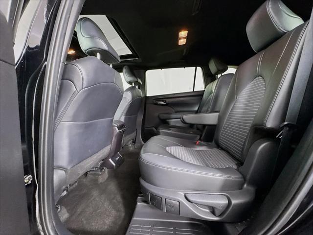 2025 Toyota Highlander XSE