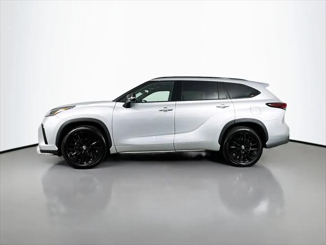 2025 Toyota Highlander XSE