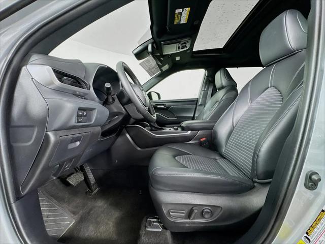 2025 Toyota Highlander XSE