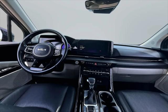 2022 Kia Carnival MPV EX