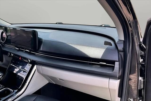 2022 Kia Carnival MPV EX