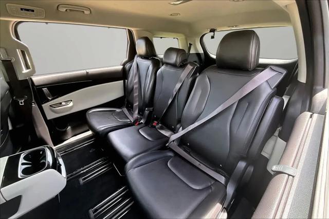 2022 Kia Carnival MPV EX