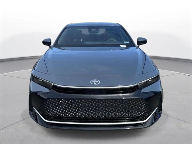 2025 Toyota Crown XLE