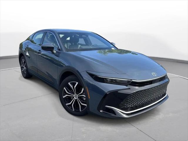 2025 Toyota Crown XLE