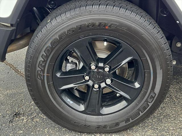 2022 Jeep Wrangler Unlimited Sahara Altitude 4x4