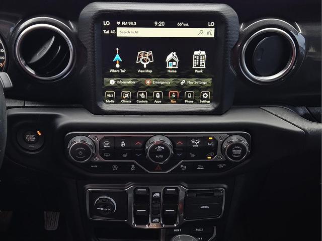 2022 Jeep Wrangler Unlimited Sahara Altitude 4x4