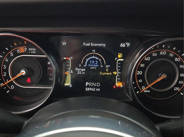 2022 Jeep Wrangler Unlimited Sahara Altitude 4x4
