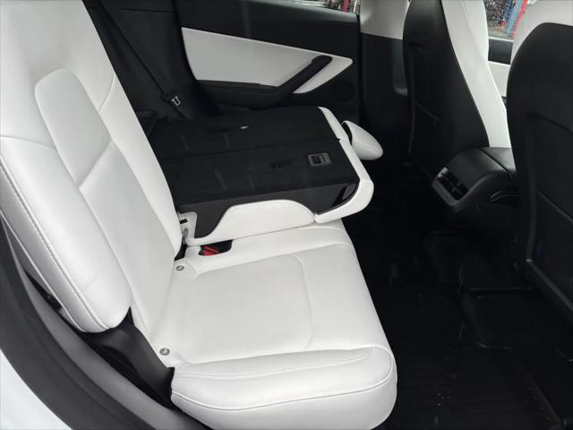 2022 Tesla Model Y Performance Dual Motor All-Wheel Drive