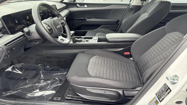 2025 Kia K5 LXS