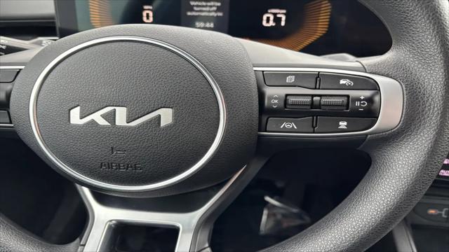 2025 Kia K5 LXS