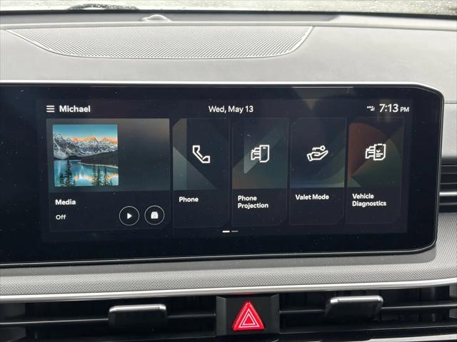 2025 Kia K5 LXS